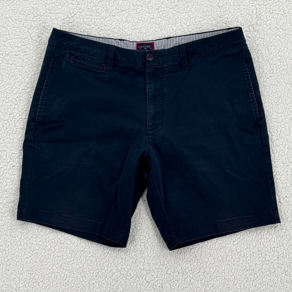 UNTUCKit St. Vincent Navy Chino Shorts Men Size 36 Regular Fit Flat Front Preppy